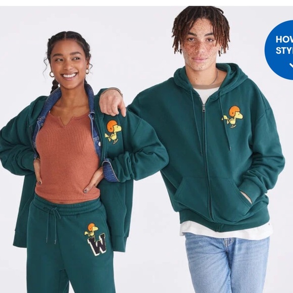 New Peanuts® | Aéropostale Football Friends Full-zip Hoodie unisex - Picture 1 of 4